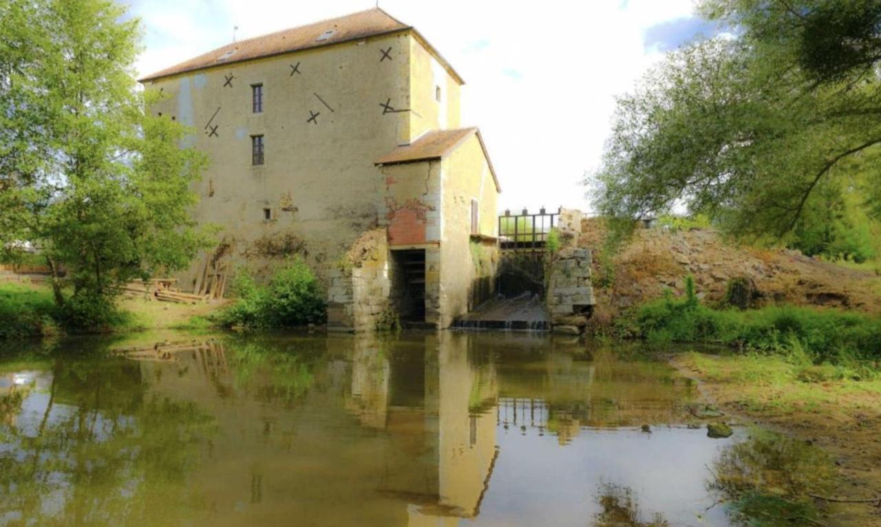 Le Moulin De Gateau Hotel Saint-Pierre-les-Etieux Exterior photo